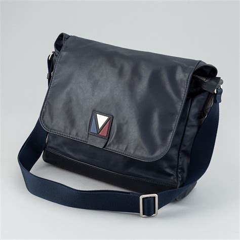 Louis Vuitton, messenger bag, Americas Cup, 2017.